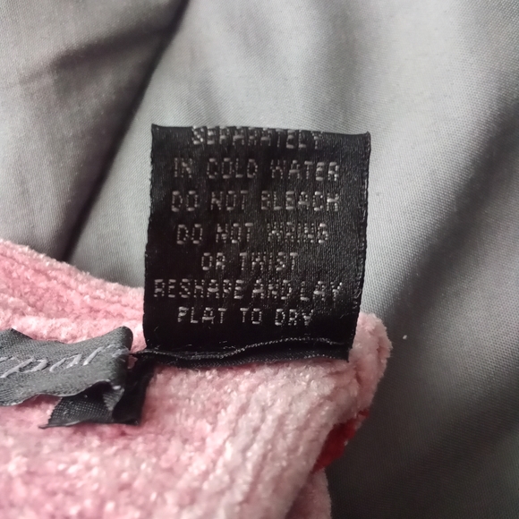 Women's Airport Pink Mittens Snowflake Striped Ribbed Design Stretchy Winter - Picture 6 of 6